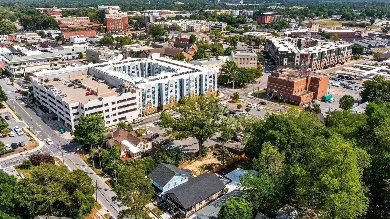 Photo of Outdoor in Greenville