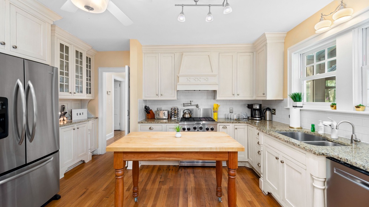 Photo of Kitchen in Candler