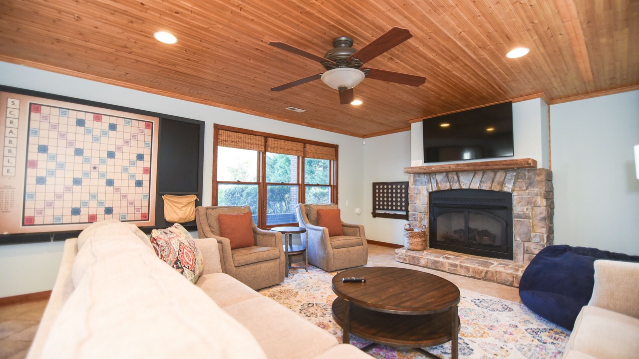 Photo of Livingroom in Lake Norman of Catawba