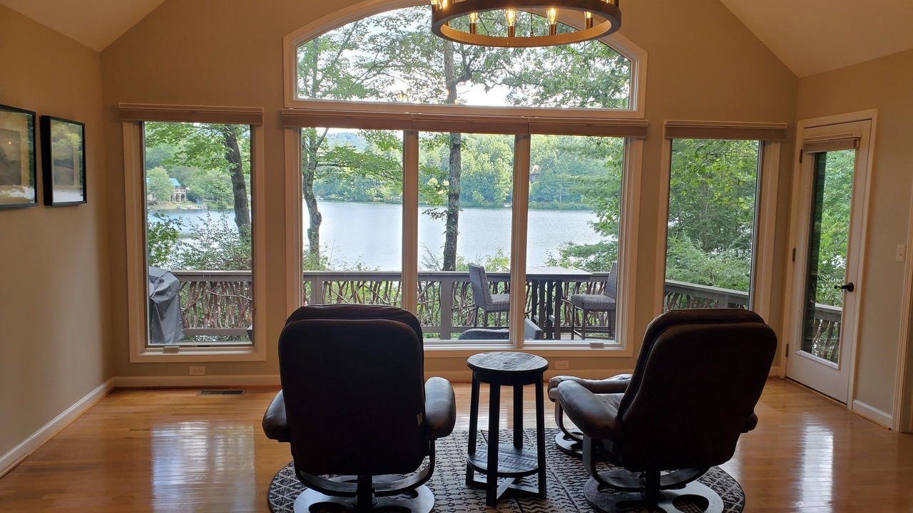 Photo of Livingroom in Brevard