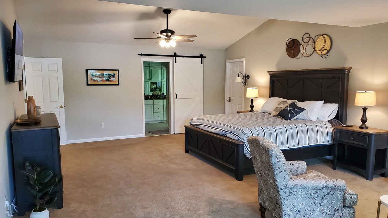 Photo of Livingroom in Brevard