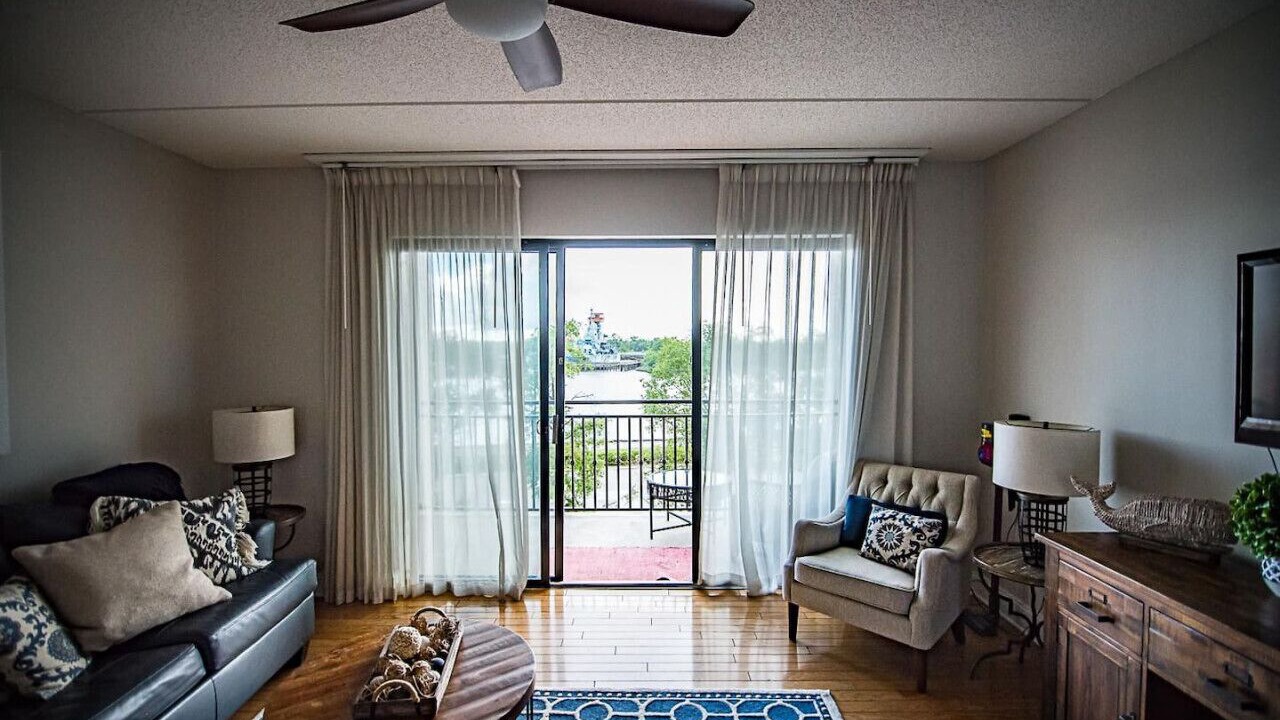 Photo of Livingroom in Downtown Wilmington