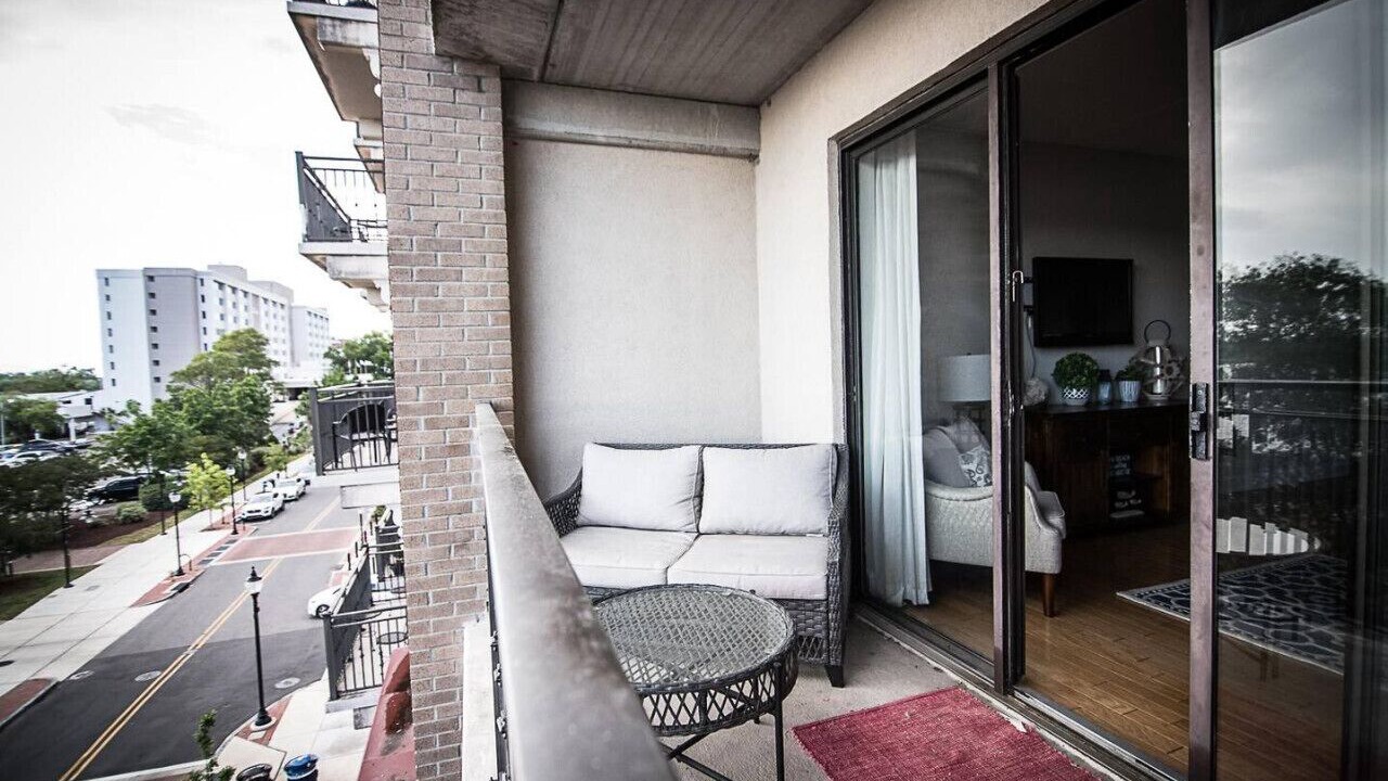 Photo of Patio Balcony in Downtown Wilmington