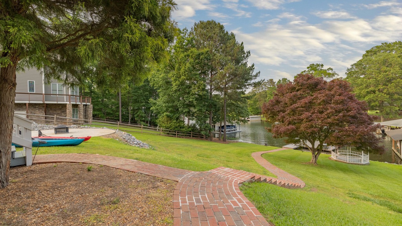 Photo of Outdoor in Myrick Estates