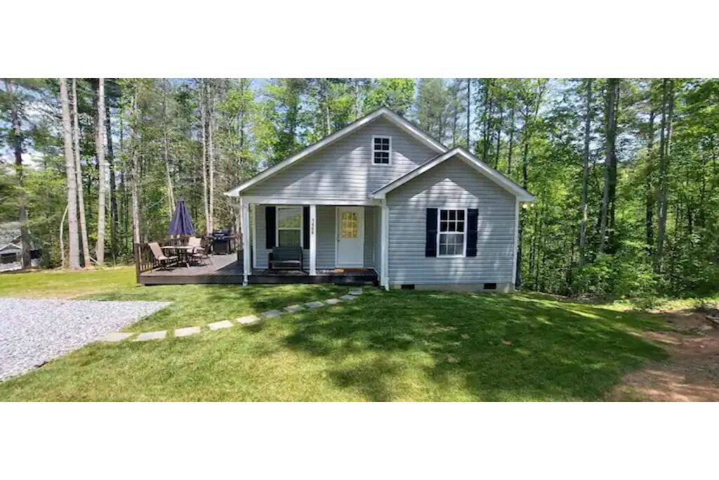 Photo of Outdoor in Morganton