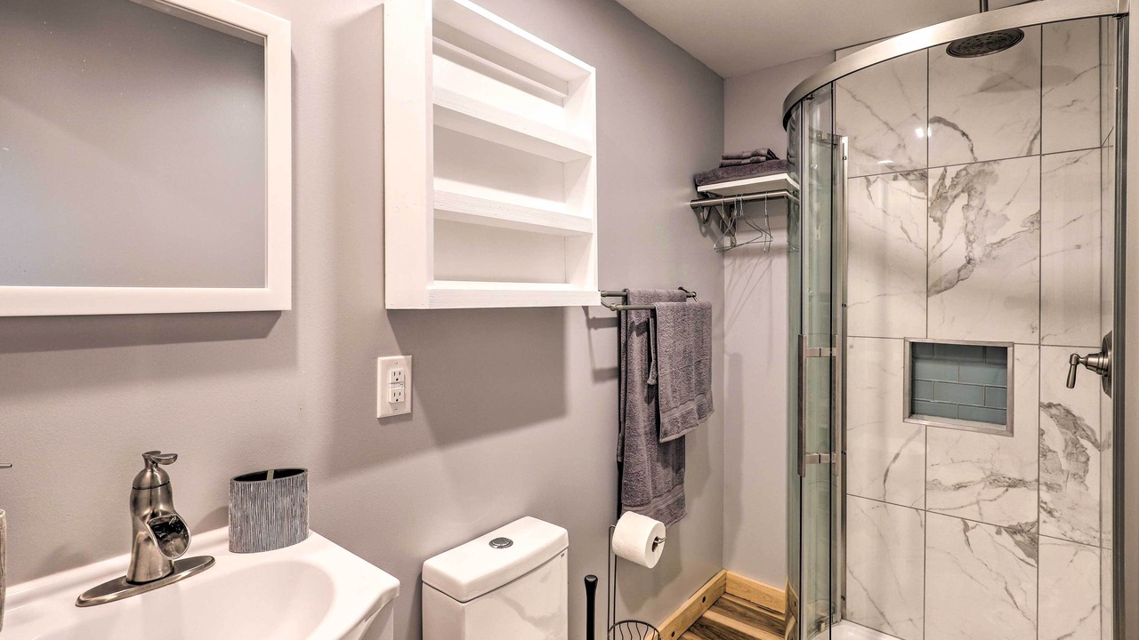 Photo of Bathroom in Marshall