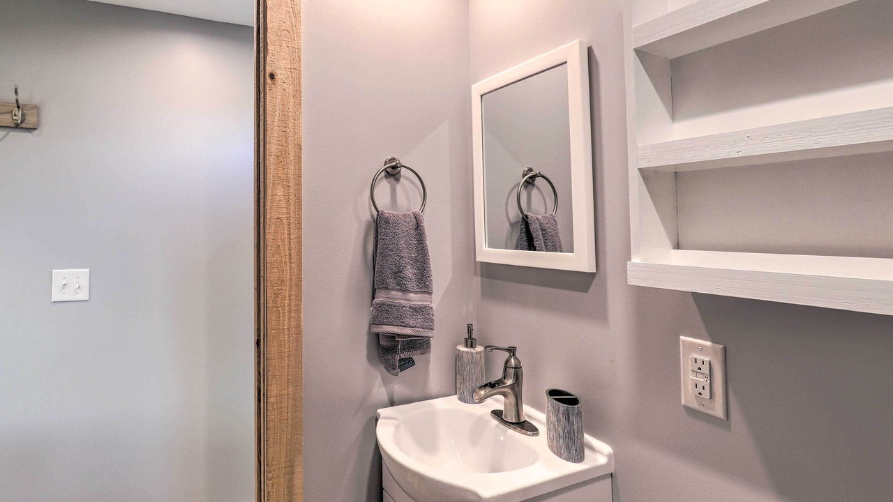 Photo of Bathroom in Marshall