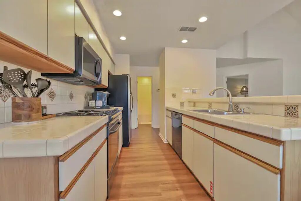 Photo of Kitchen in Sea Trail