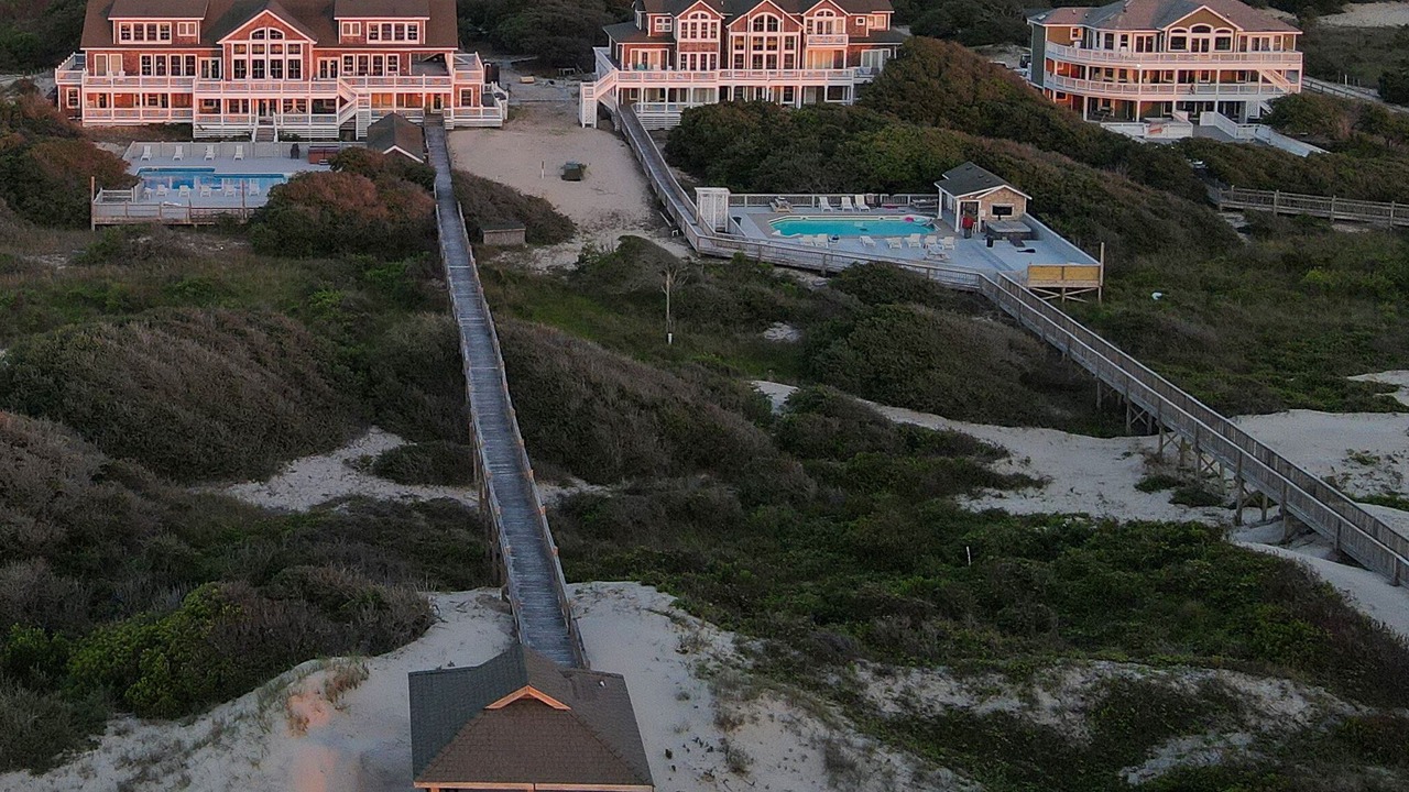 Photo of Others in Corolla
