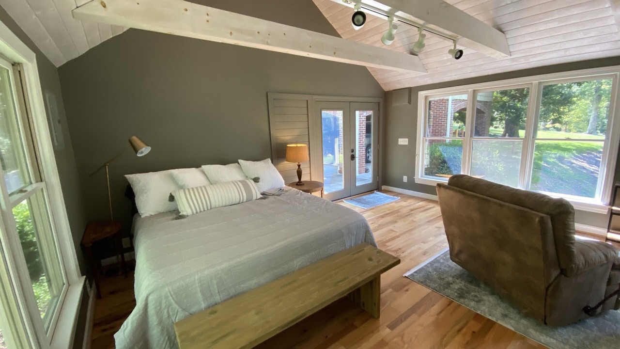 Photo of Bedroom in Jonesville