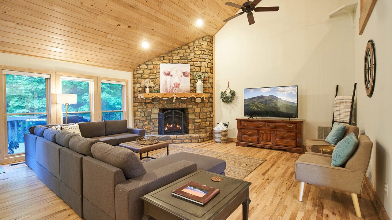 Photo of Livingroom in Foscoe
