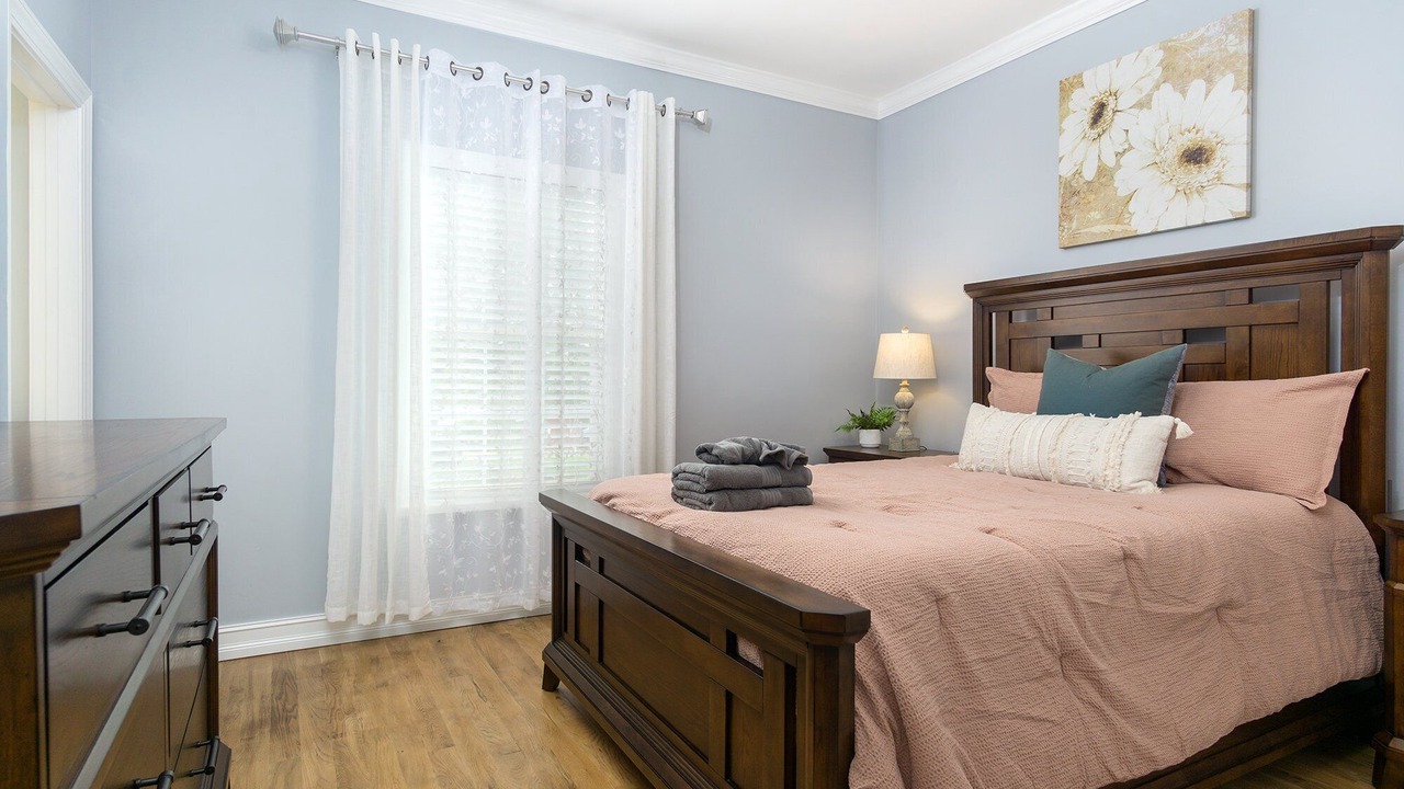Photo of Bedroom in Mars Hill