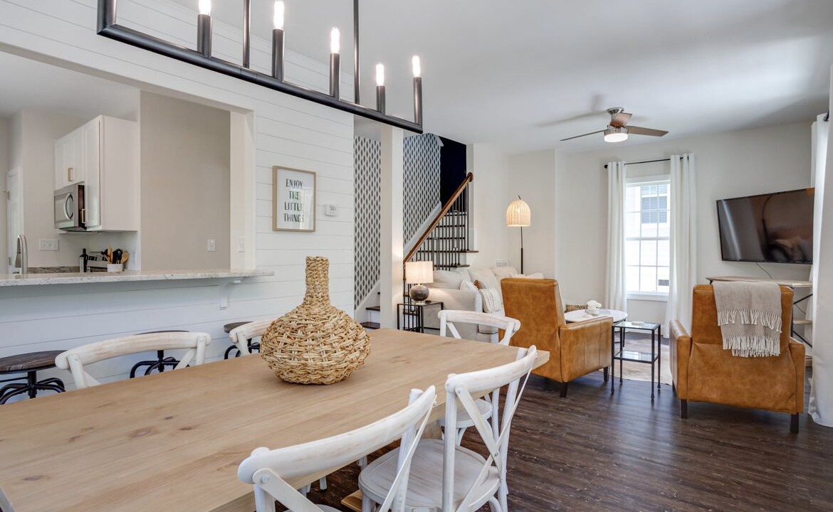 Photo of Livingroom in Apex