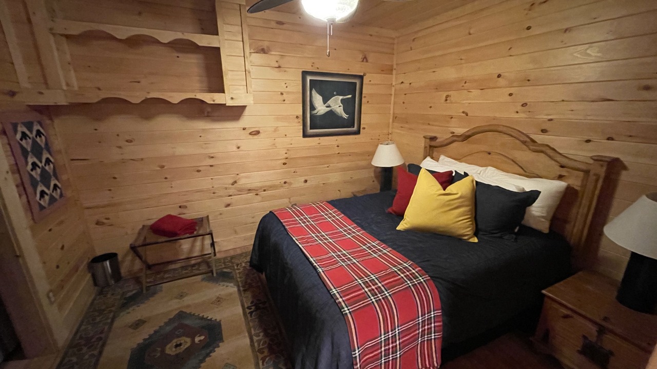 Photo of Bedroom in Spruce Pine