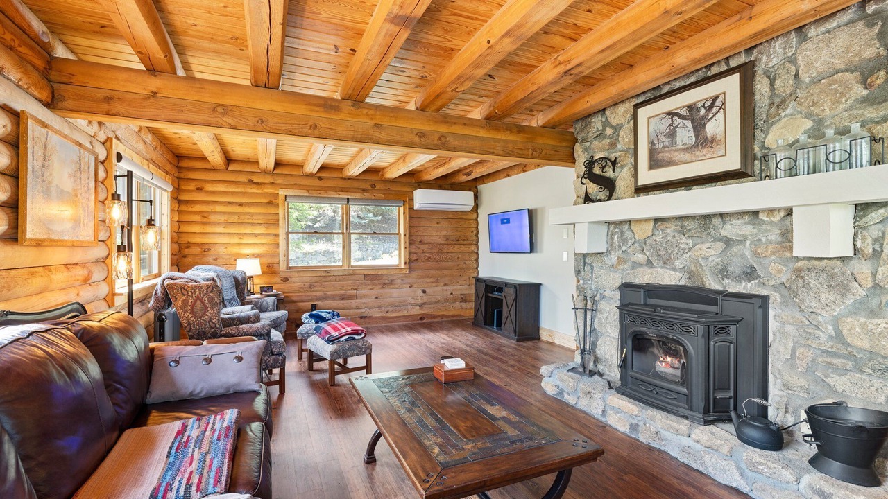 Photo of Livingroom in Wolf Laurel