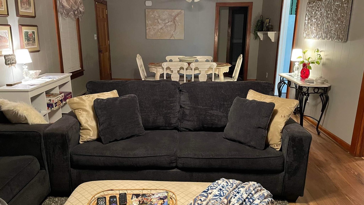 Photo of Livingroom in Walnut Cove