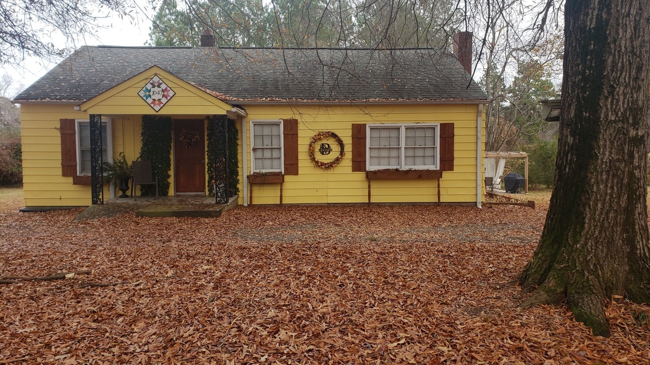 Photo of Others in Walnut Cove