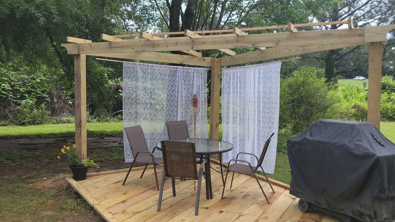 Photo of Outdoor in Walnut Cove
