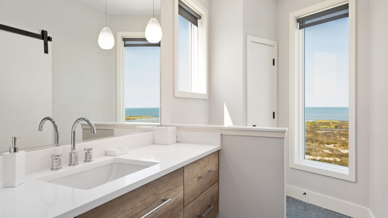 Photo of Bathroom in Salvo