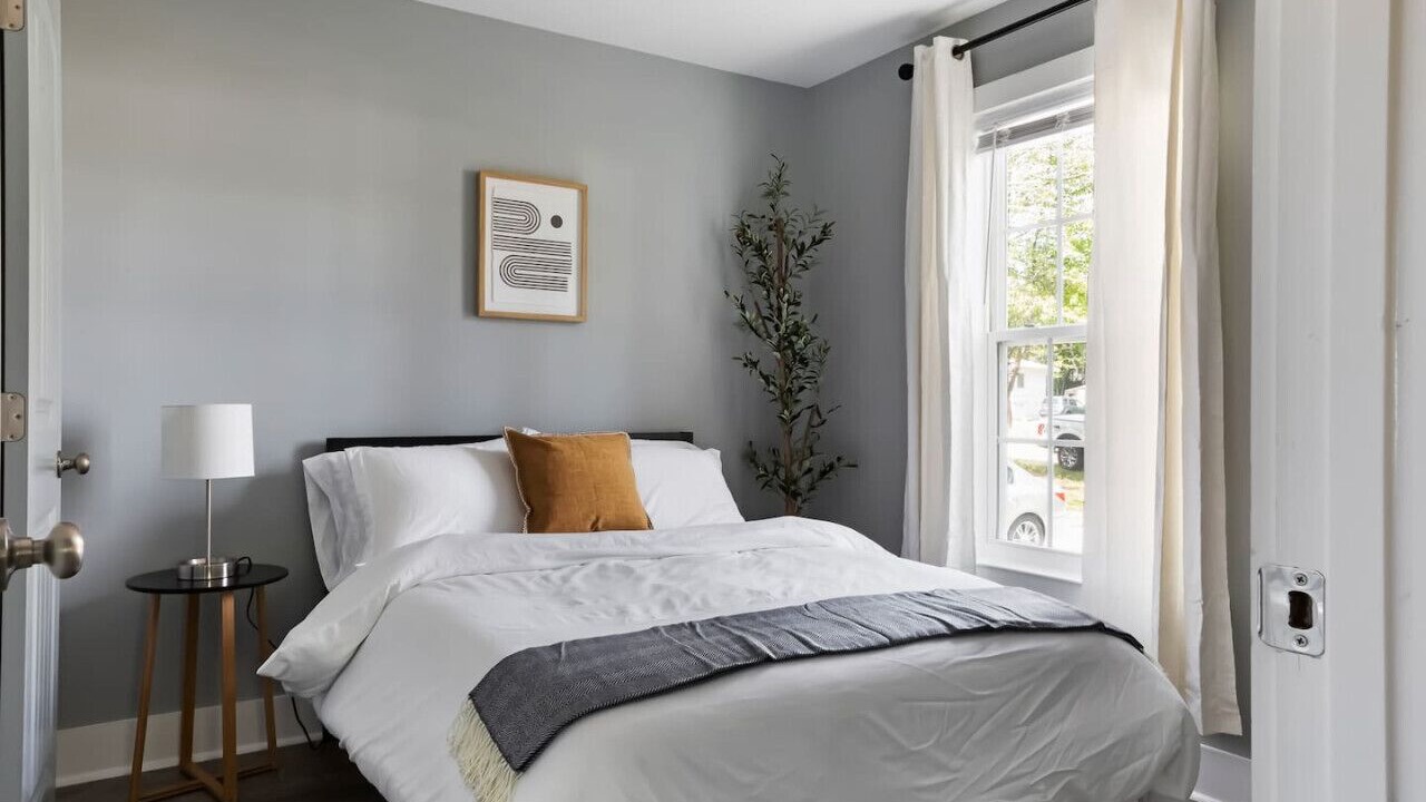 Photo of Bedroom in Southeast Raleigh