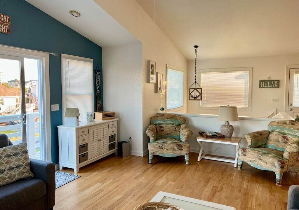 Photo of Livingroom in Carolina Dunes