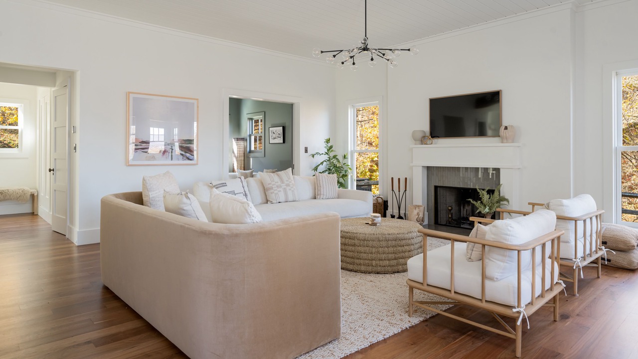 Photo of Livingroom in Fletcher