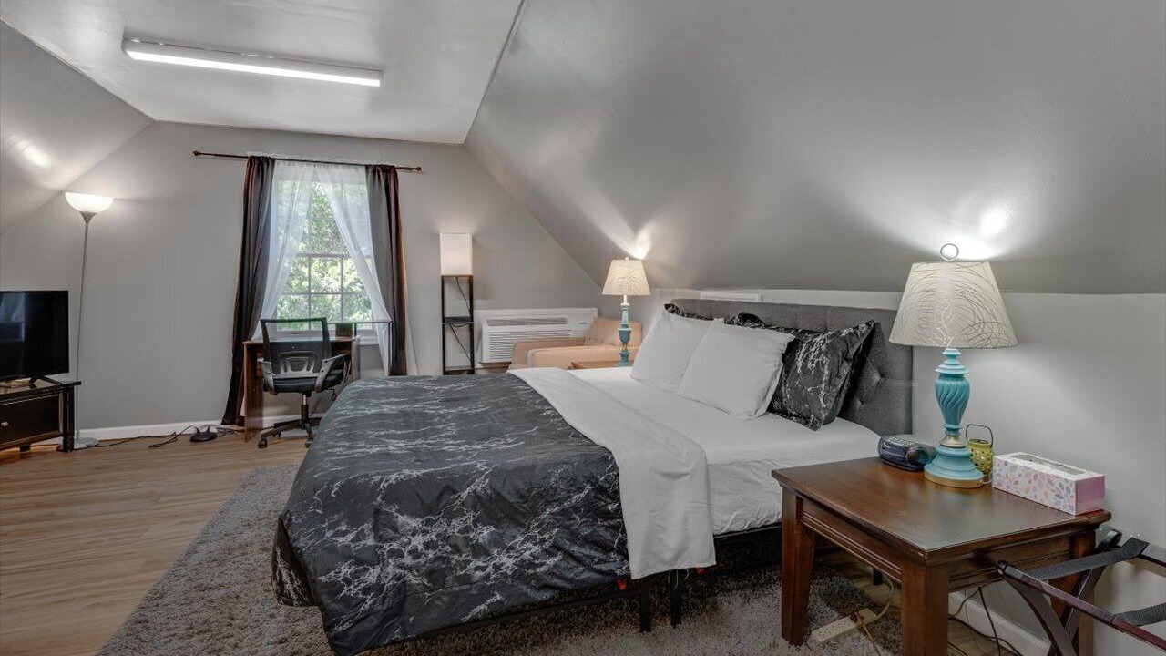 Photo of Bedroom in Chapel Hill