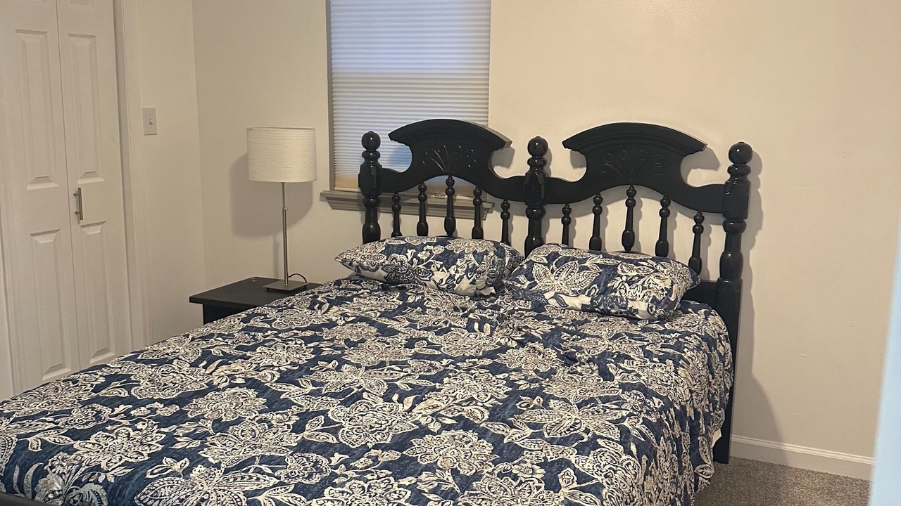 Photo of Bedroom in Stallings
