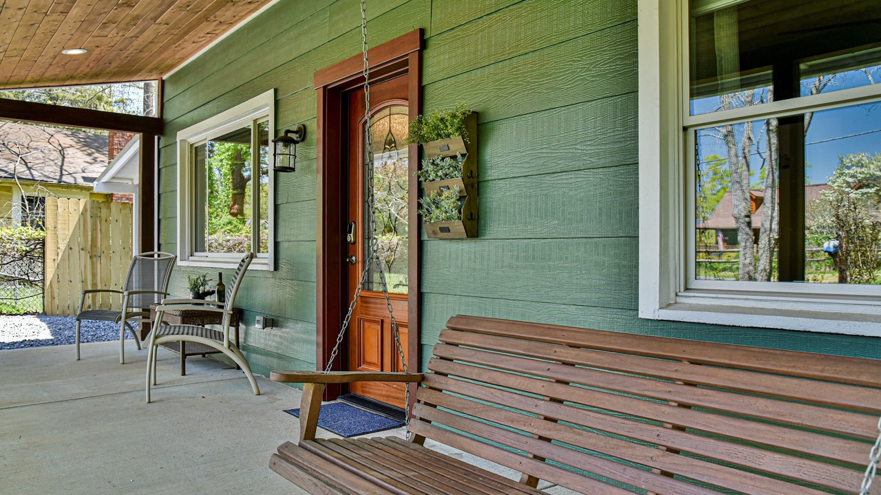 Photo of Patio Balcony in Oakley
