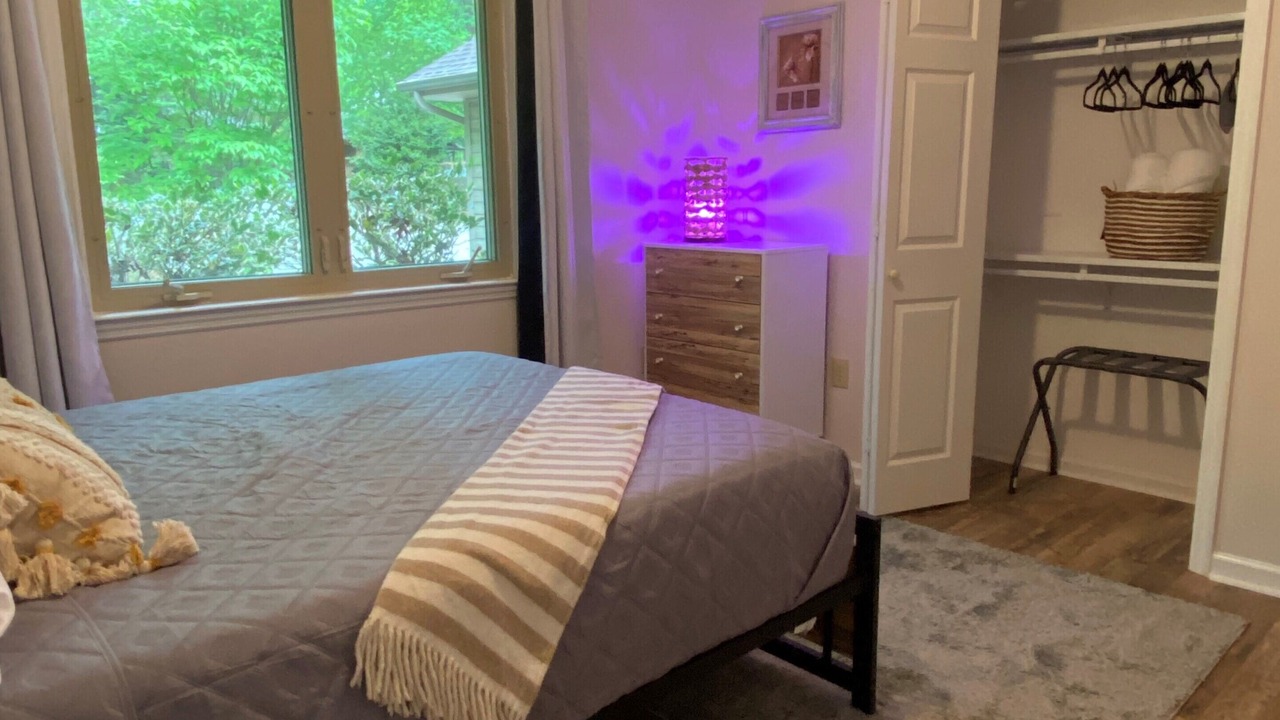 Photo of Bedroom in Lake Lure