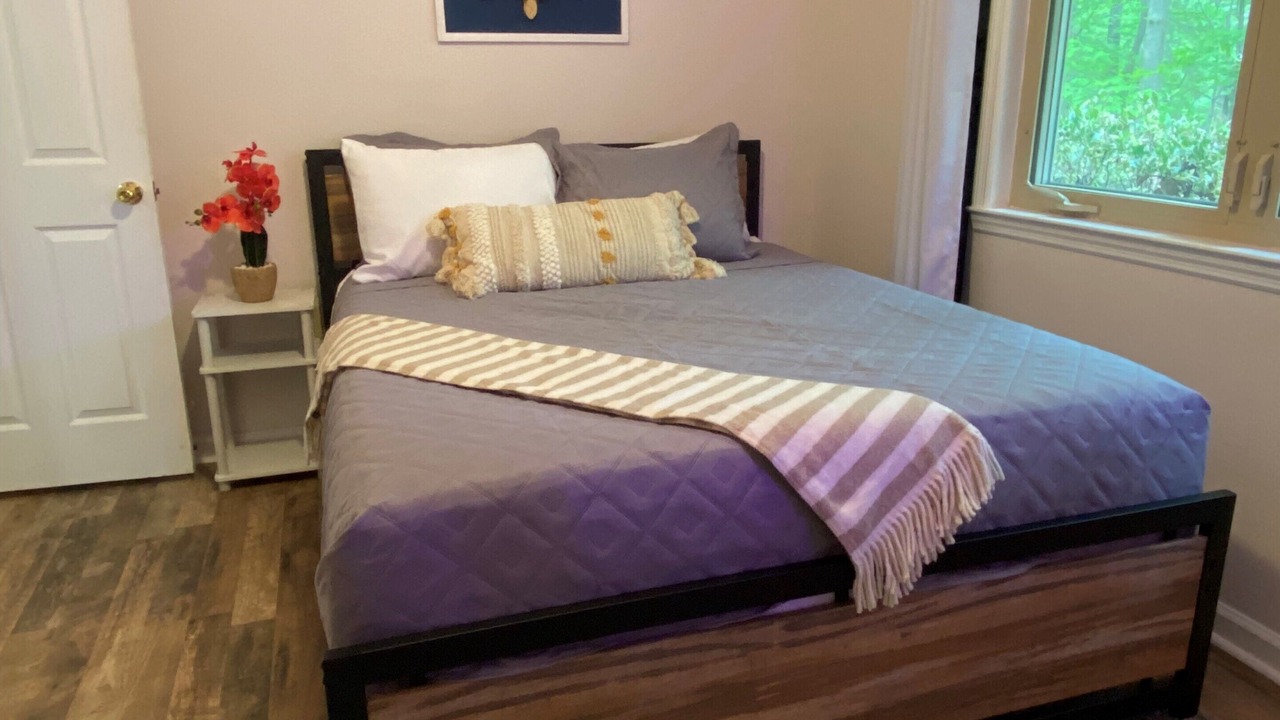 Photo of Bedroom in Lake Lure