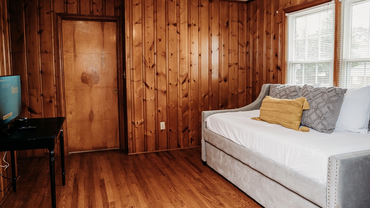 Photo of Bedroom in Benson