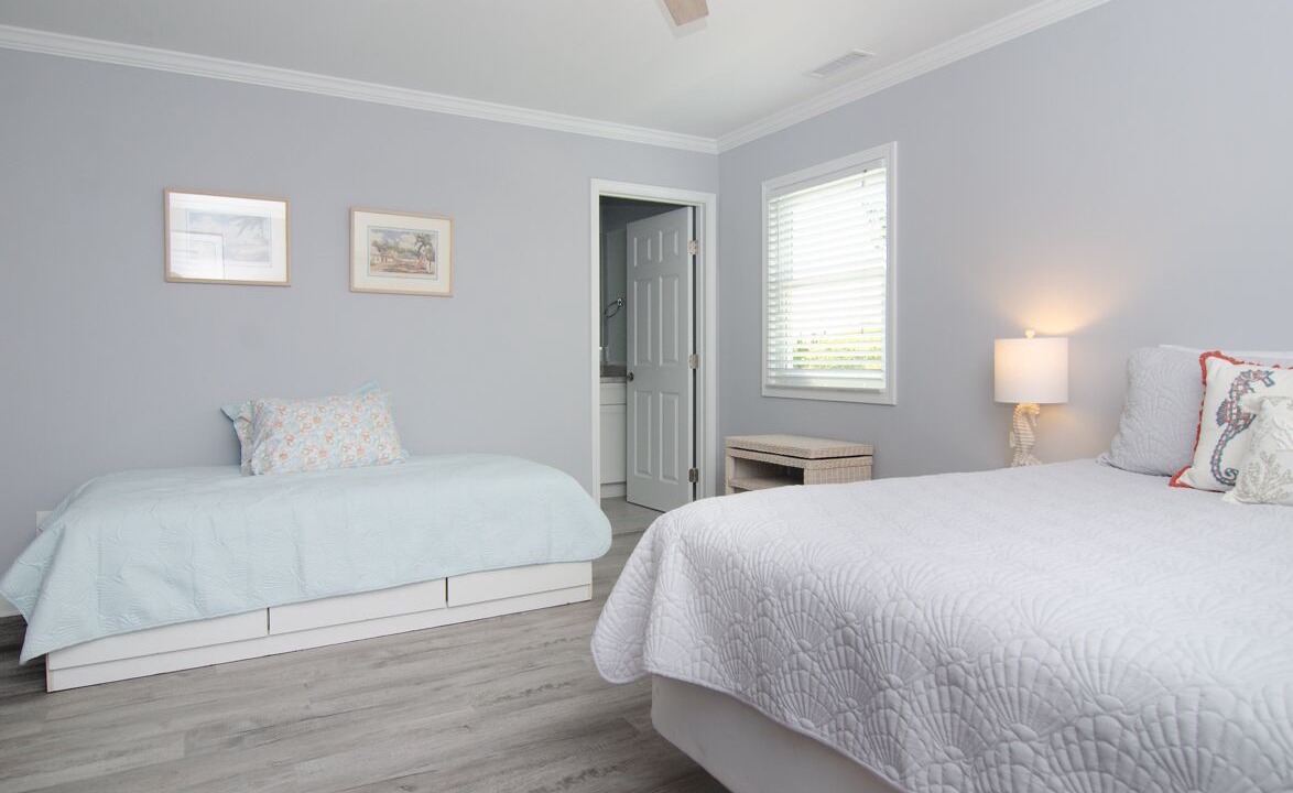 Photo of Bedroom in Shell Island