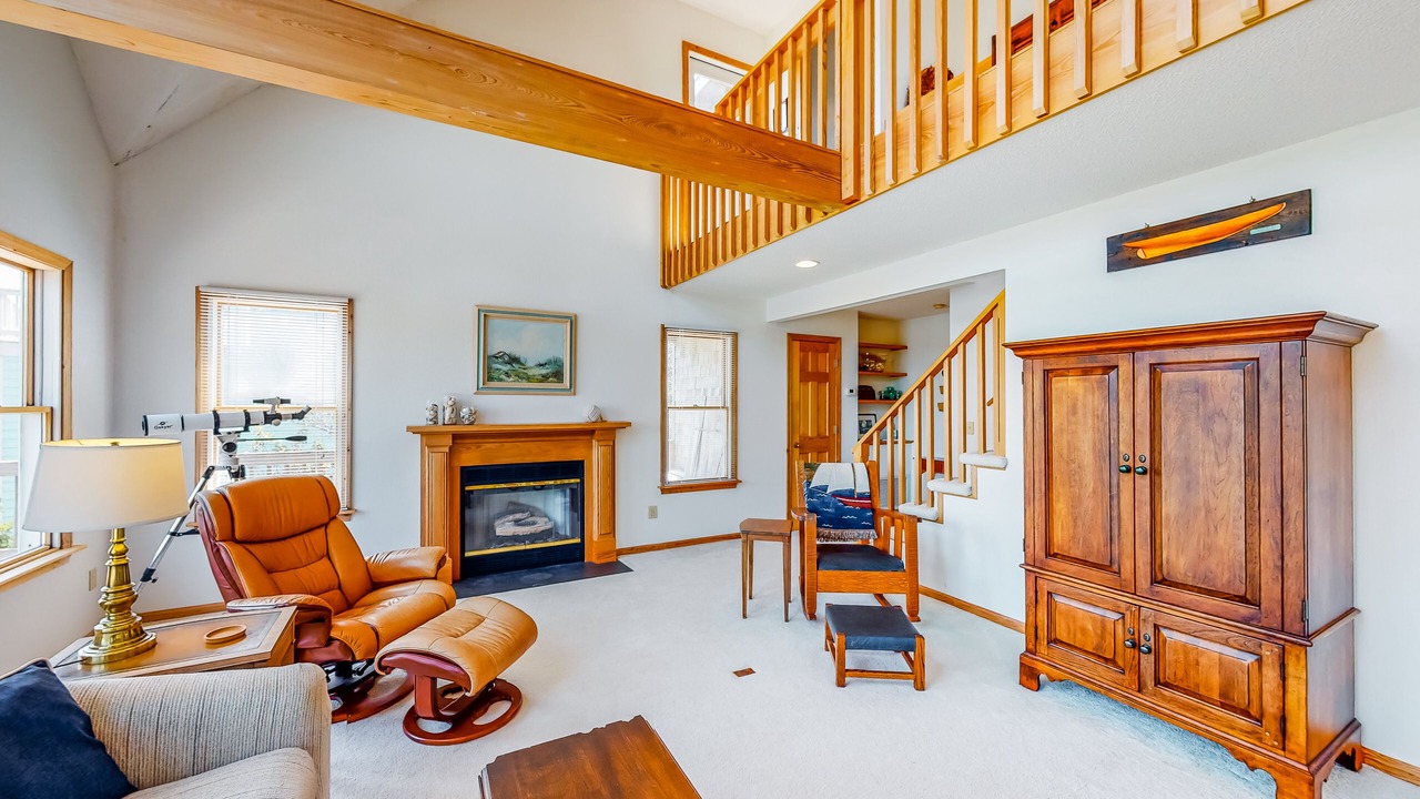 Photo of Livingroom in Brigands' Bay