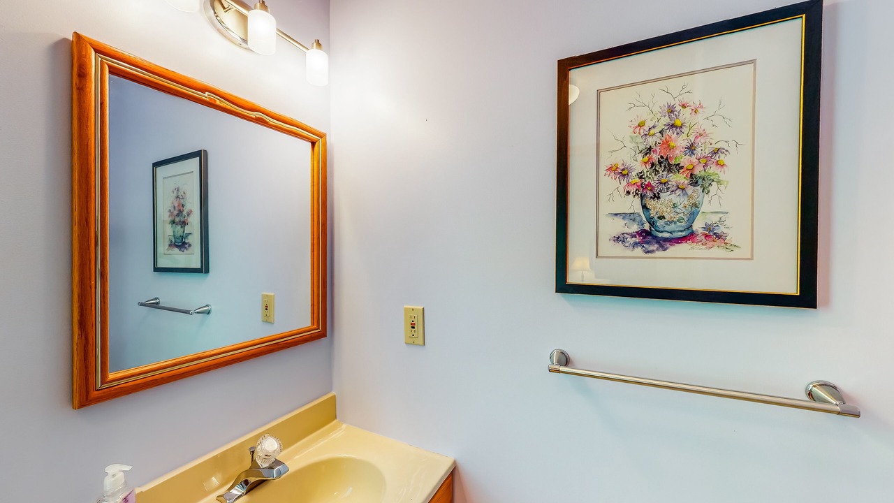 Photo of Bathroom in Brigands' Bay