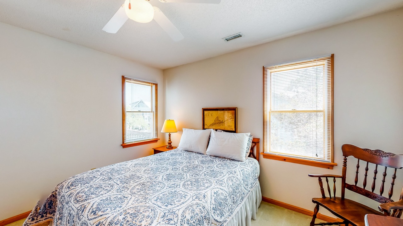 Photo of Bedroom in Brigands' Bay