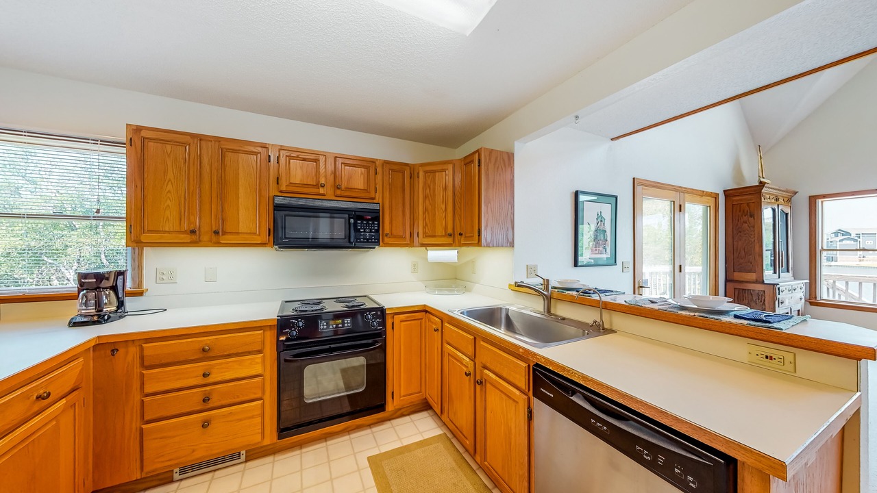 Photo of Kitchen in Brigands' Bay