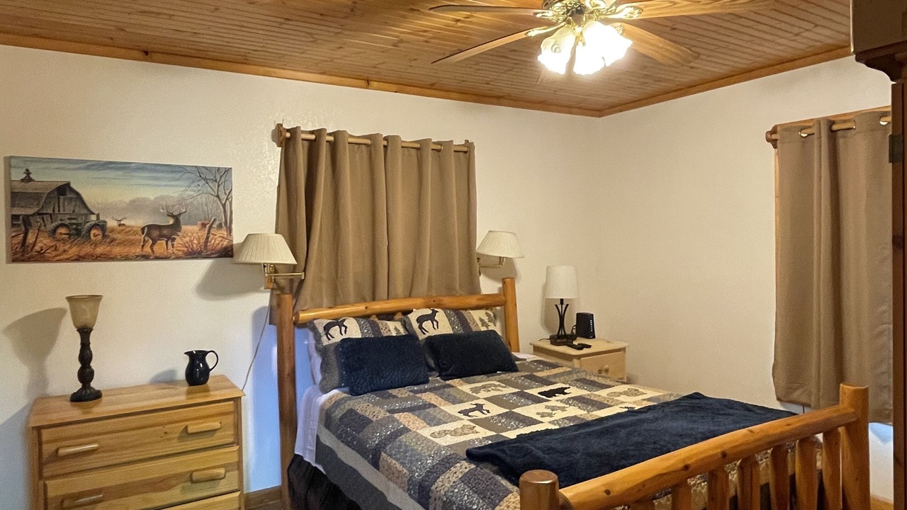 Photo of Bedroom in Topton