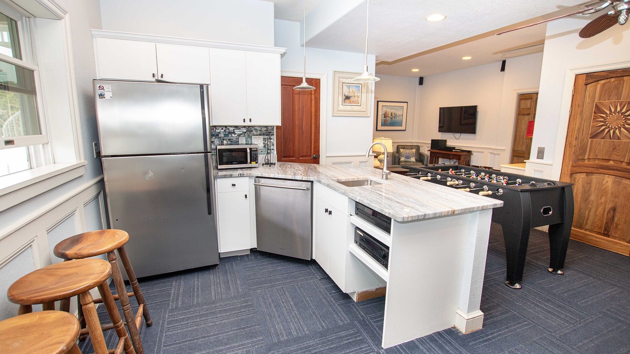 Photo of Kitchen in Corolla Light