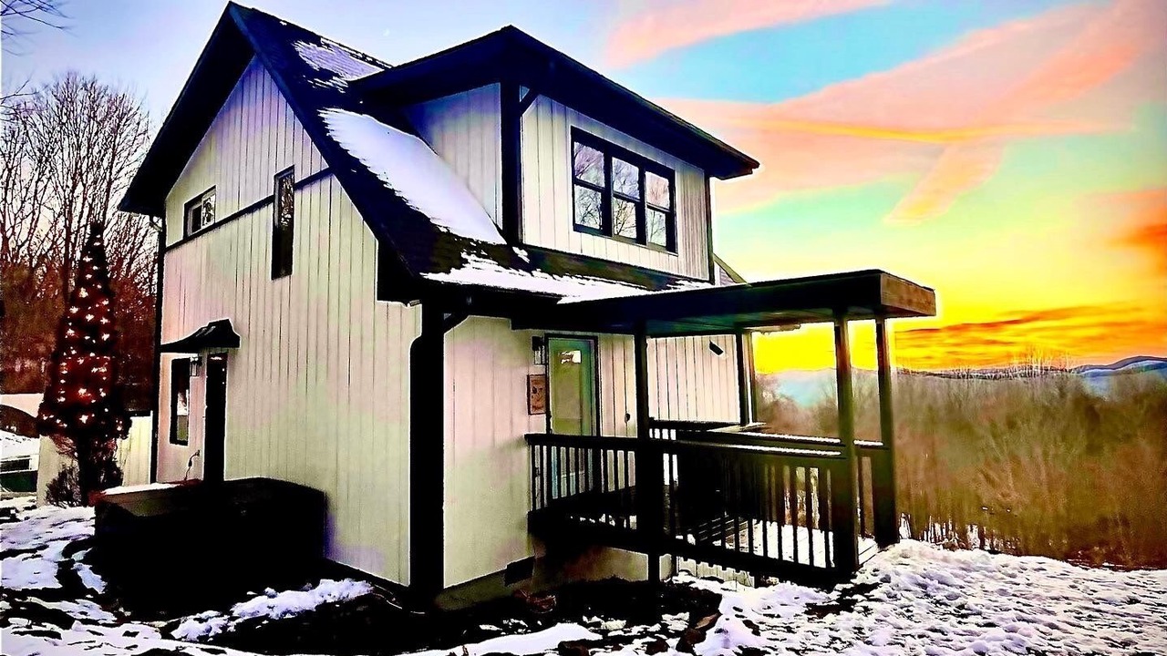Photo of Outdoor in Zionville