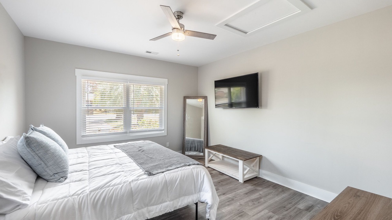 Photo of Bedroom in Silver Lake