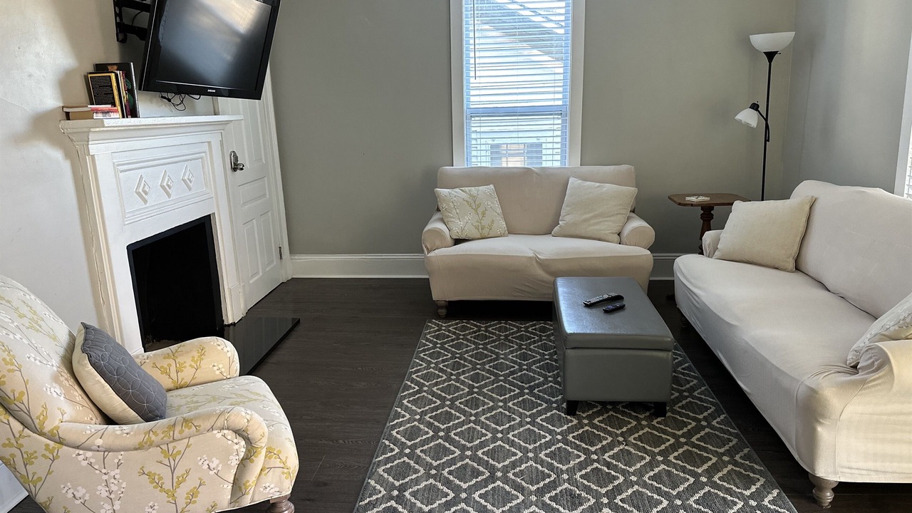Photo of Livingroom in University Park