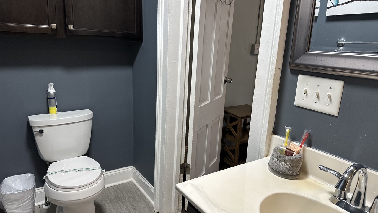 Photo of Bathroom in University Park