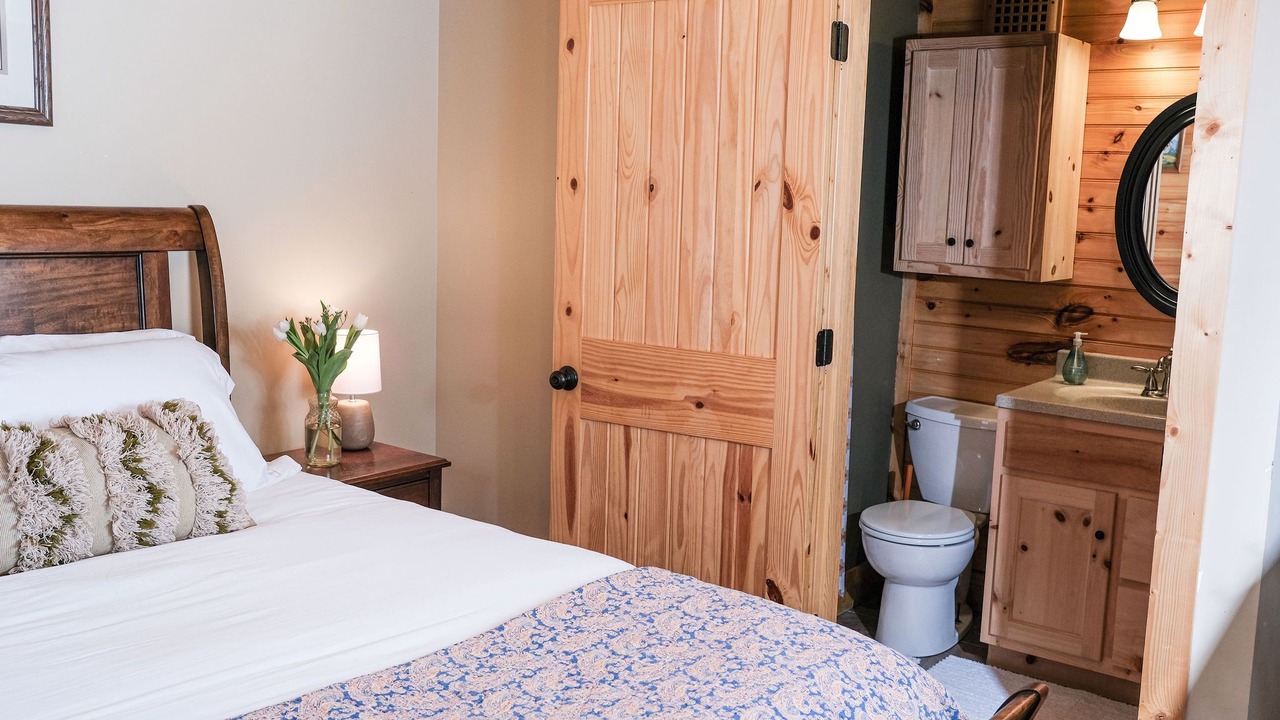 Photo of Bedroom in Dowelltown
