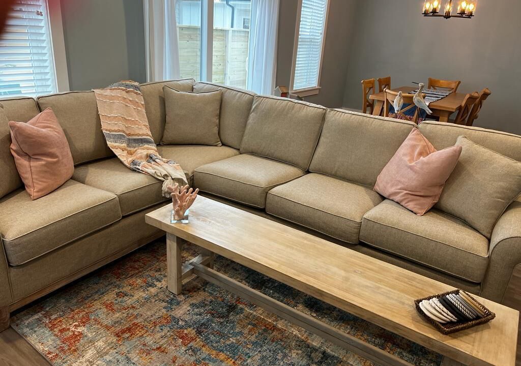 Photo of Livingroom in Whalehead Beach