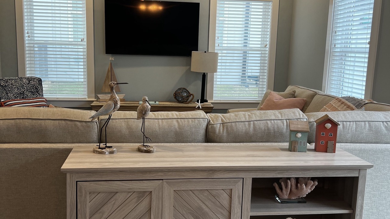 Photo of Livingroom in Whalehead Beach