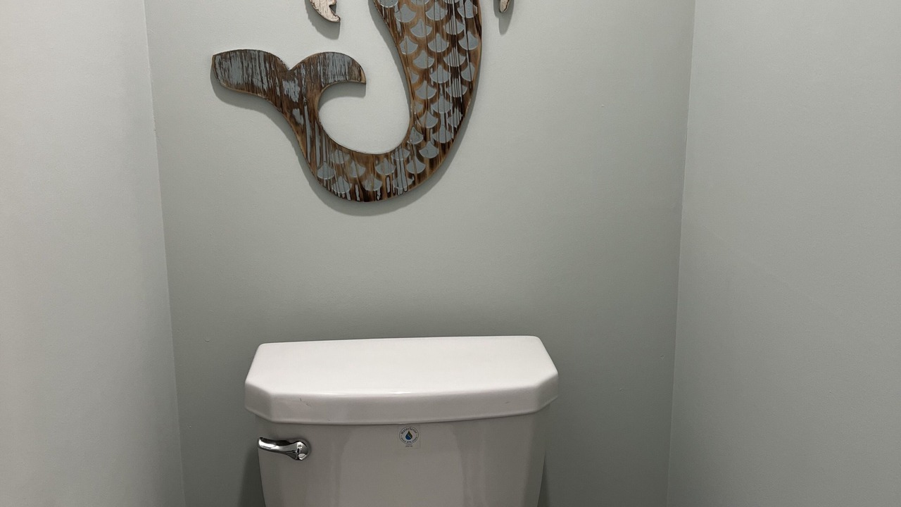 Photo of Bathroom in Whalehead Beach