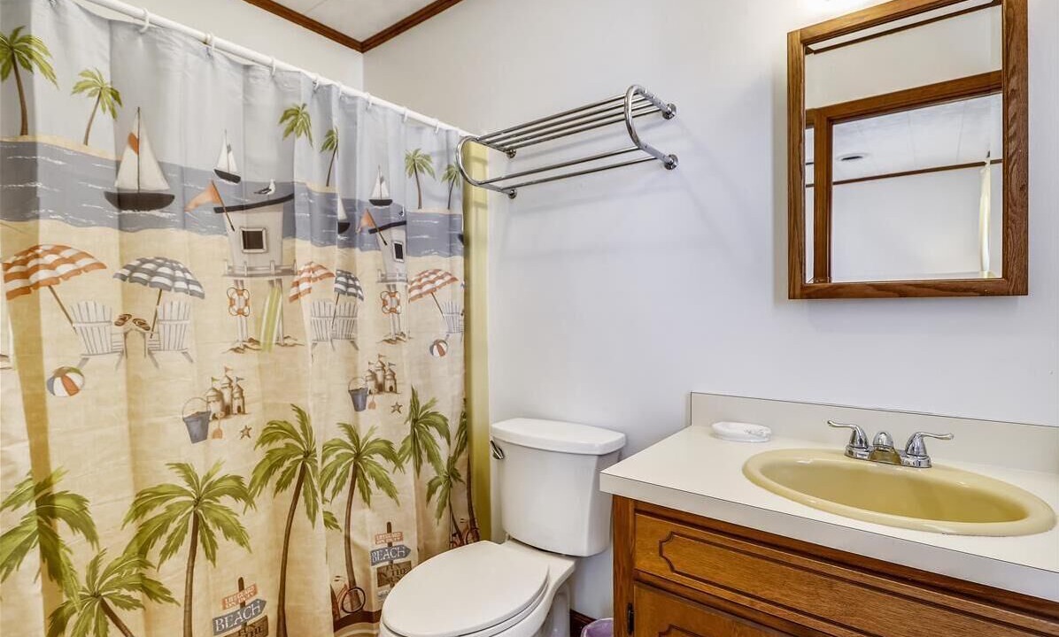 Photo of Bathroom in Nags Head