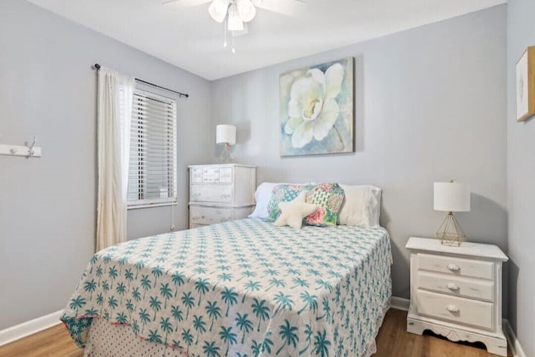 Photo of Bedroom in Carolina Shores