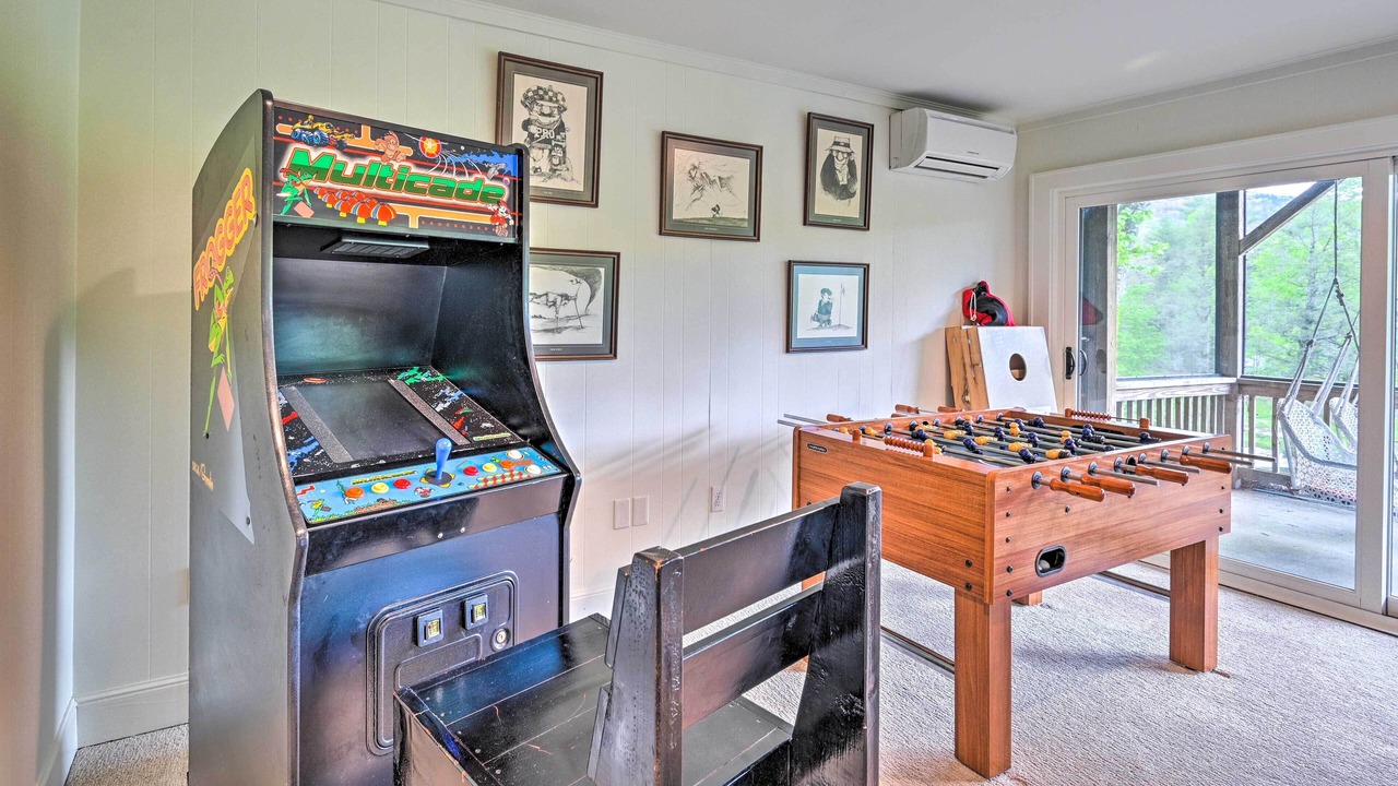 Photo of Bedroom in Cashiers